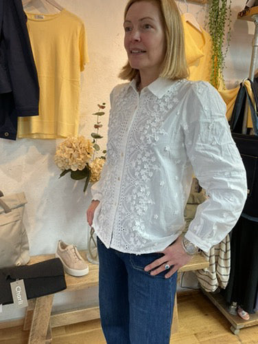 Pretty blouse