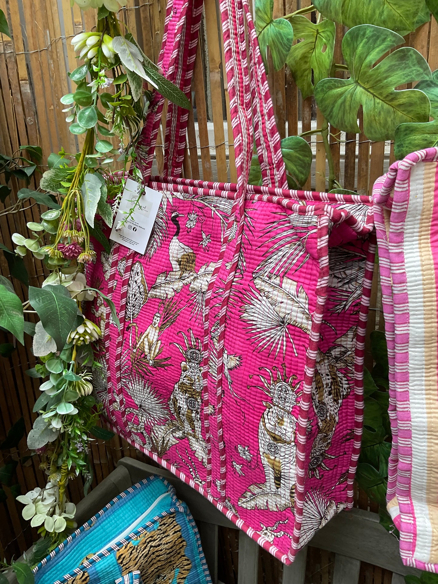 Nw prints in cotton bags