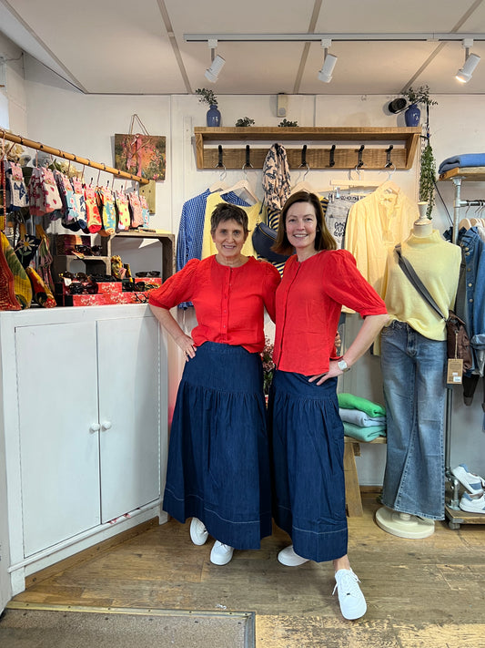 Styling our “Part two” denim skirt