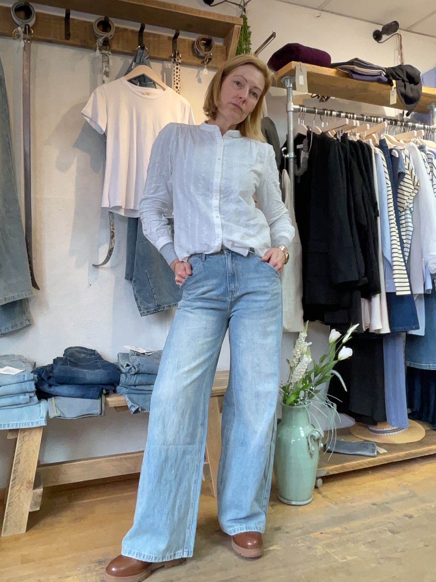 Penny wide leg jeans