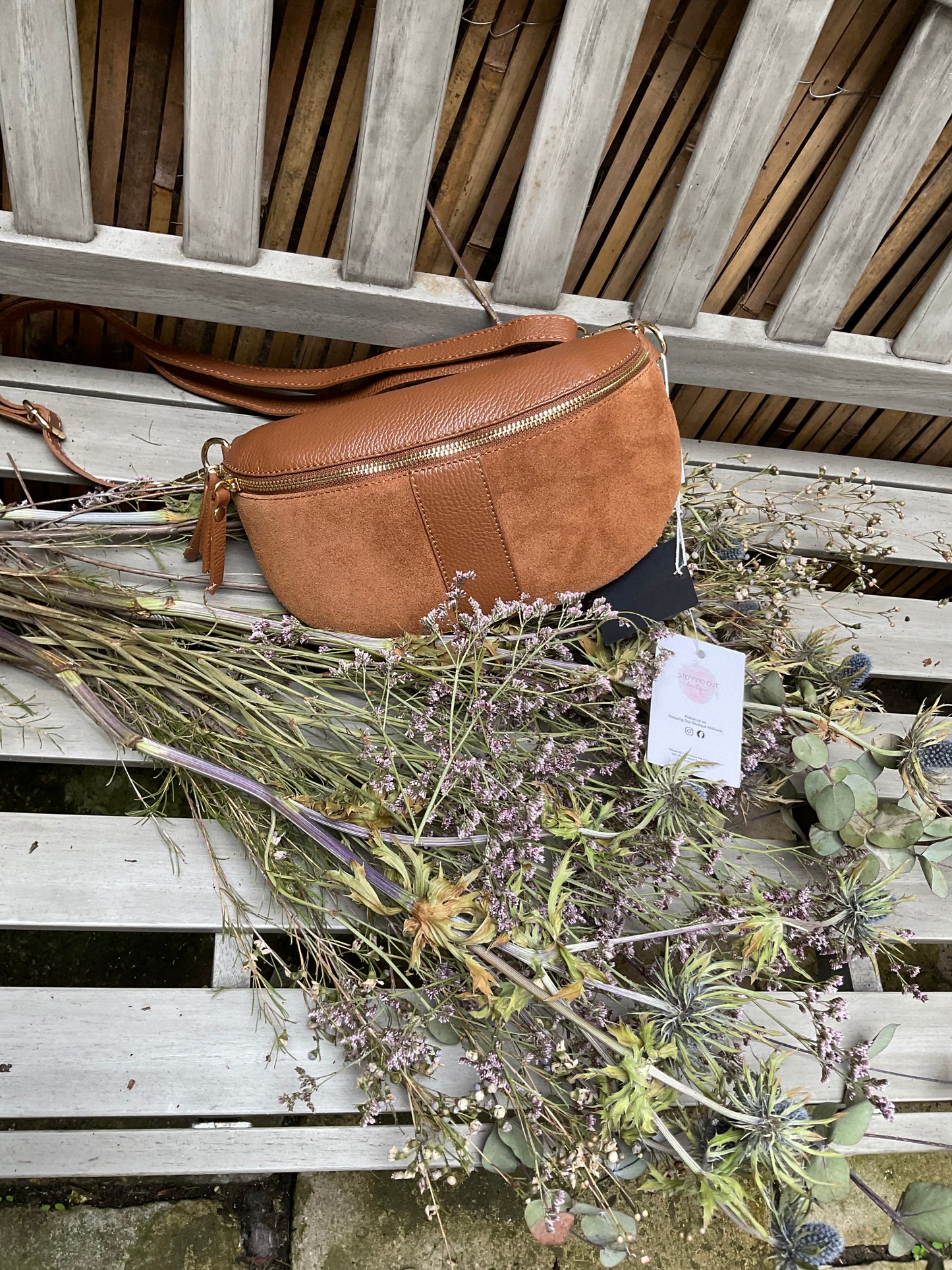 Ellie Beaumont 2 tone leather bag