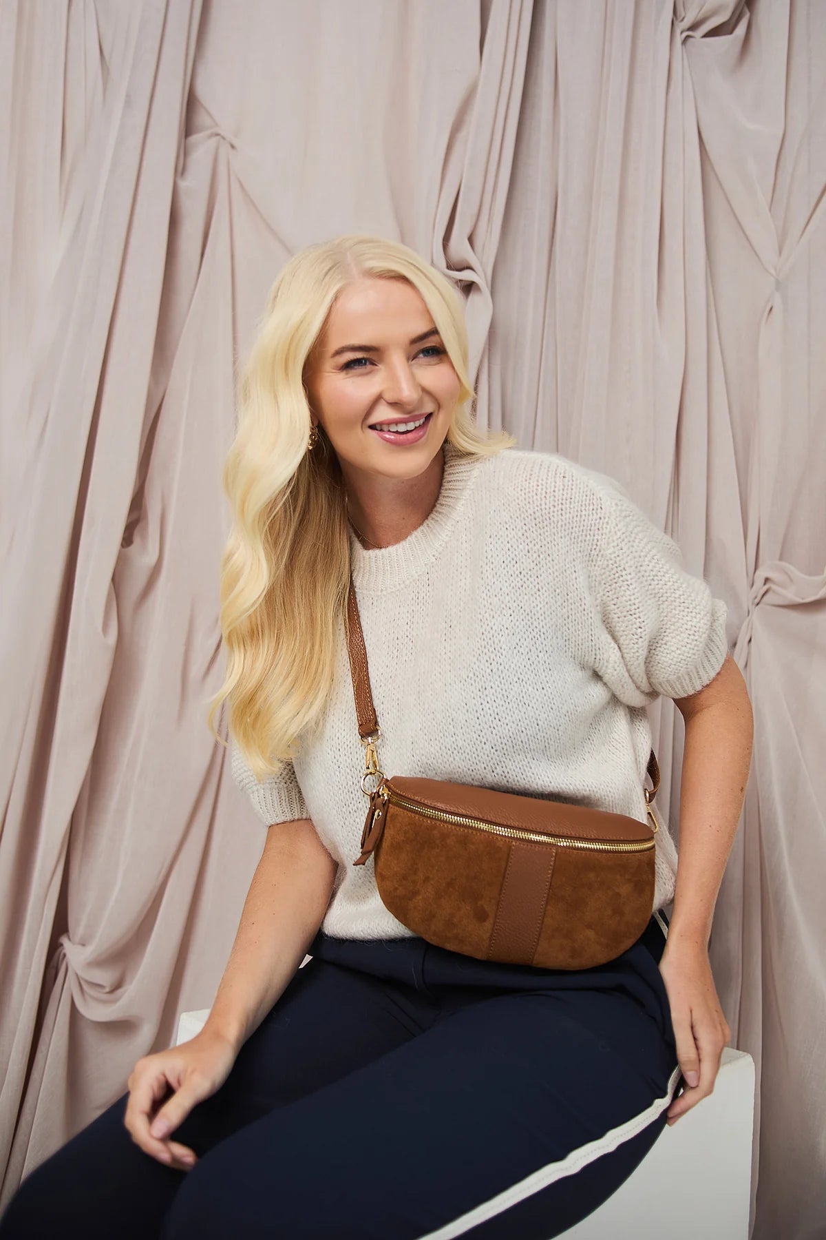 Ellie Beaumont 2 tone leather bag