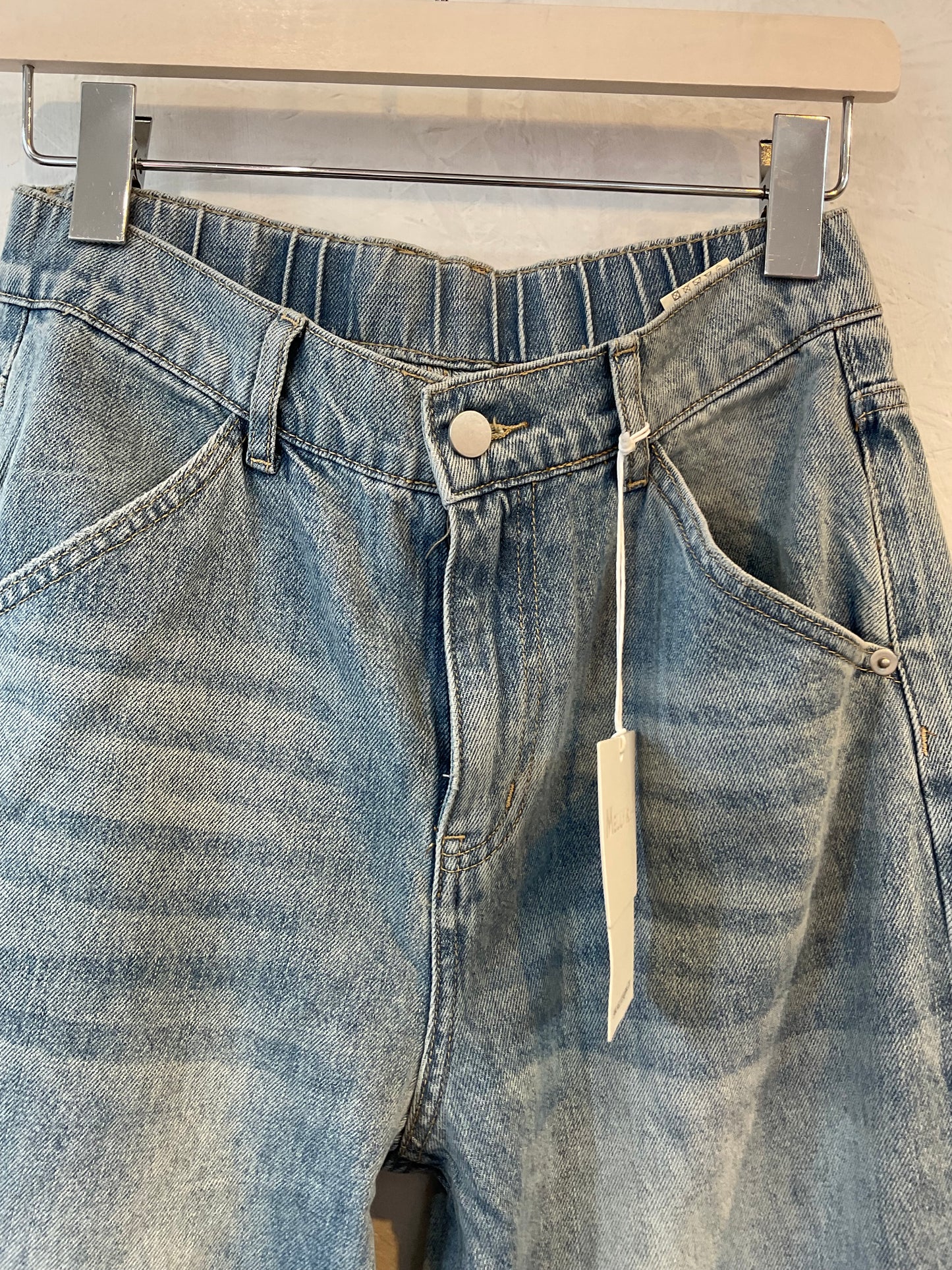 Melly &Co wide leg jeans