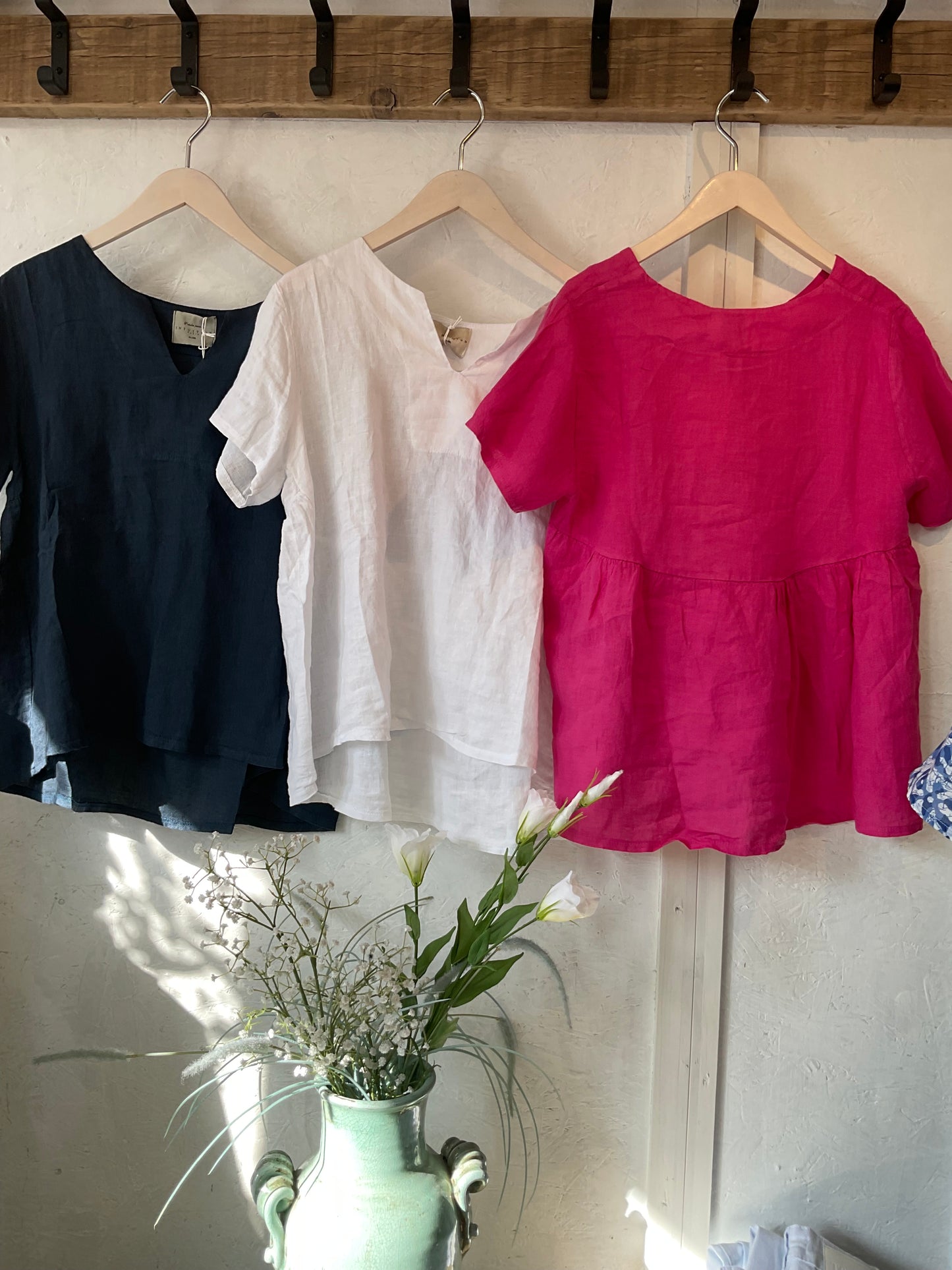 Flo linen top with back details