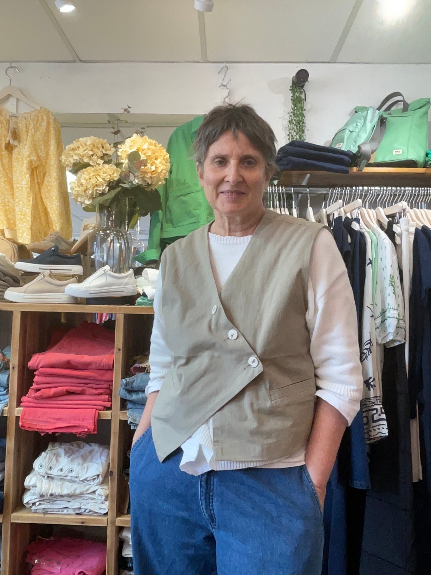 Darcy beige waistcoat