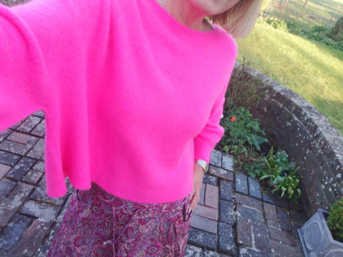 Bettina Fushia jumper