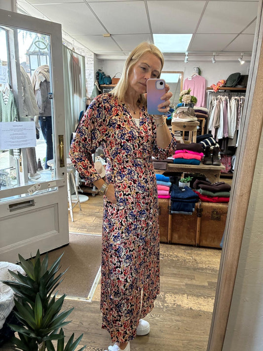Stunning Part Two Dress  Deedee
