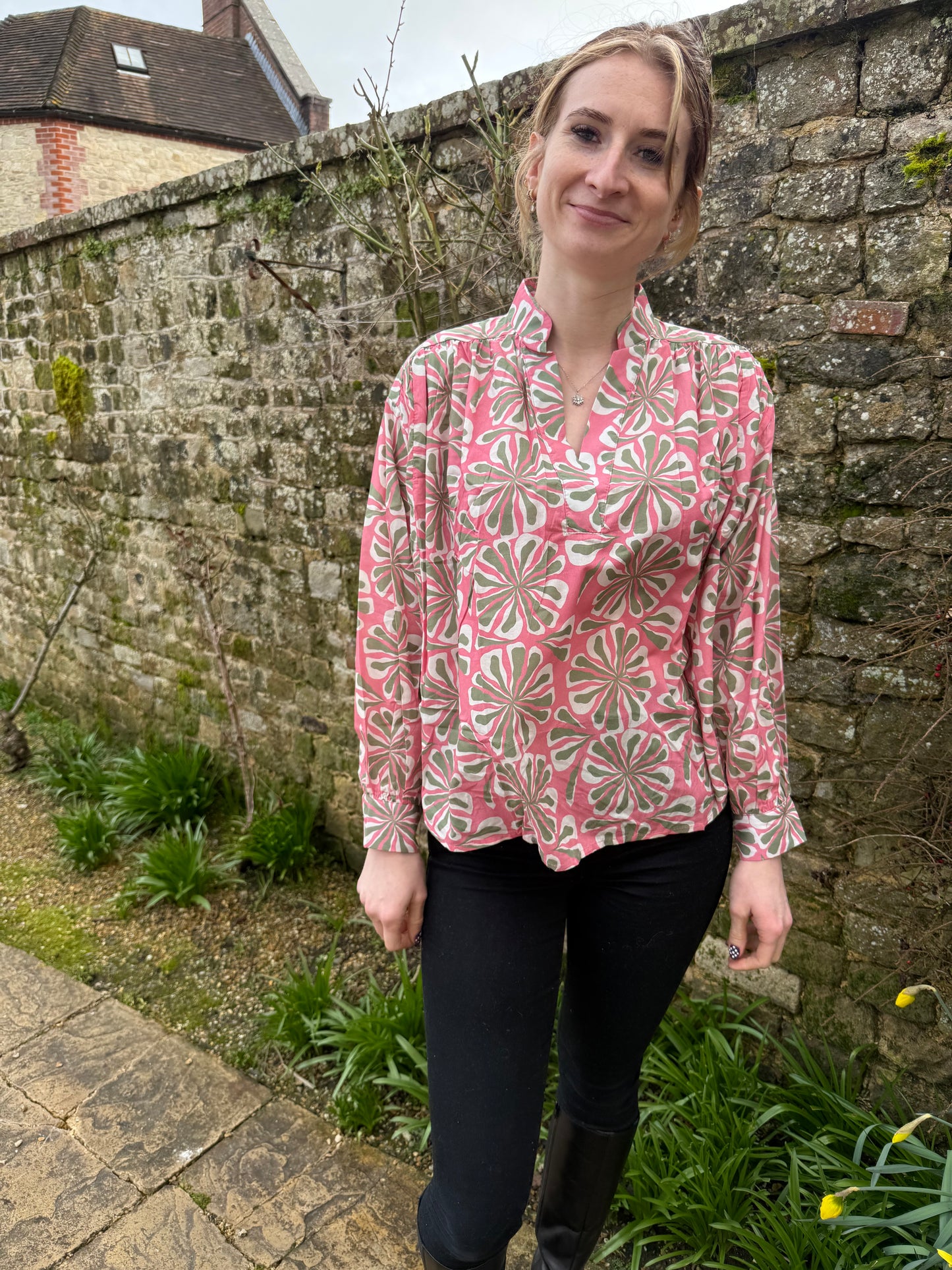 Laura Floral Blouse