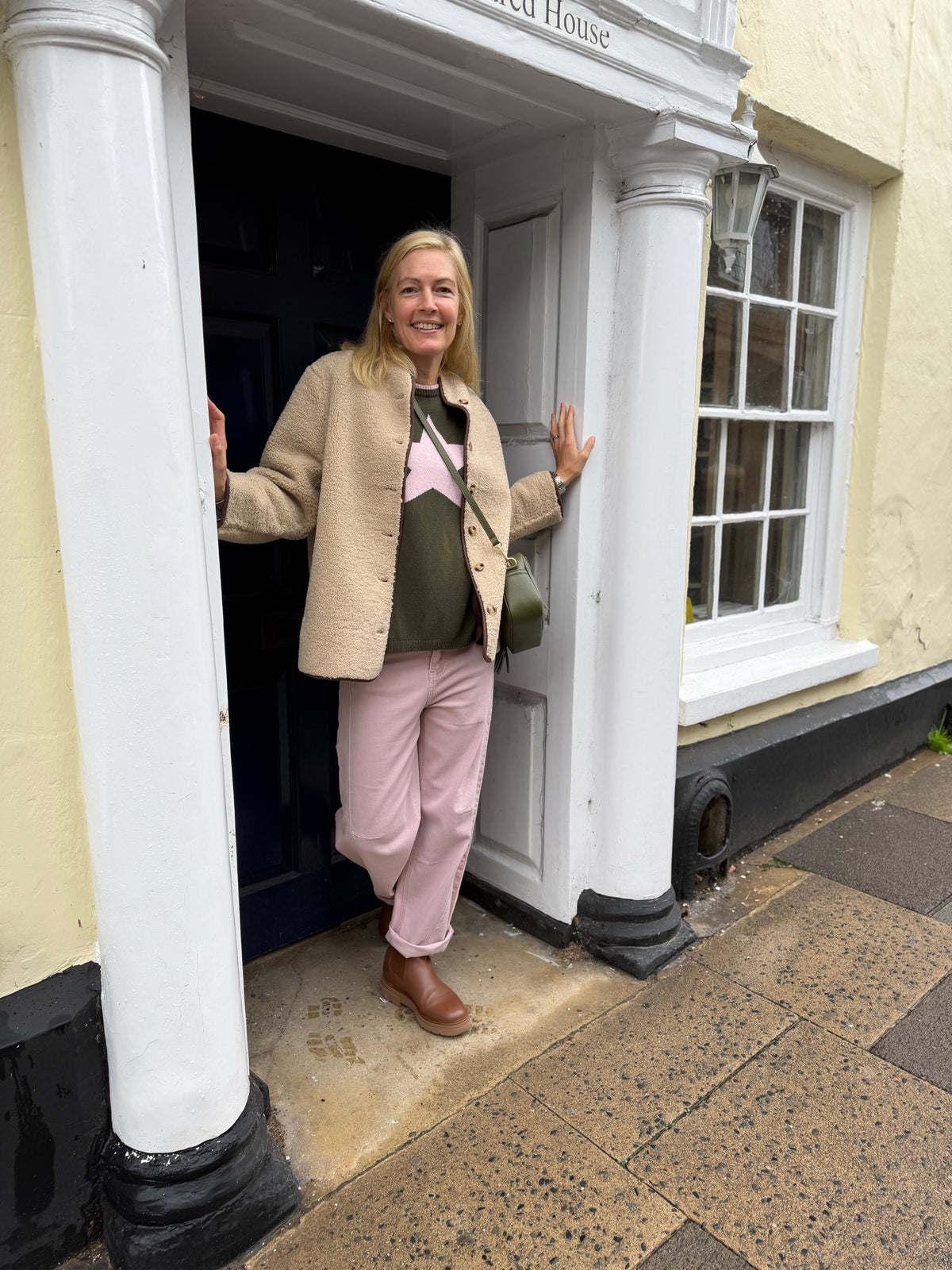 Styling Toxik Pink Barrel Jeans