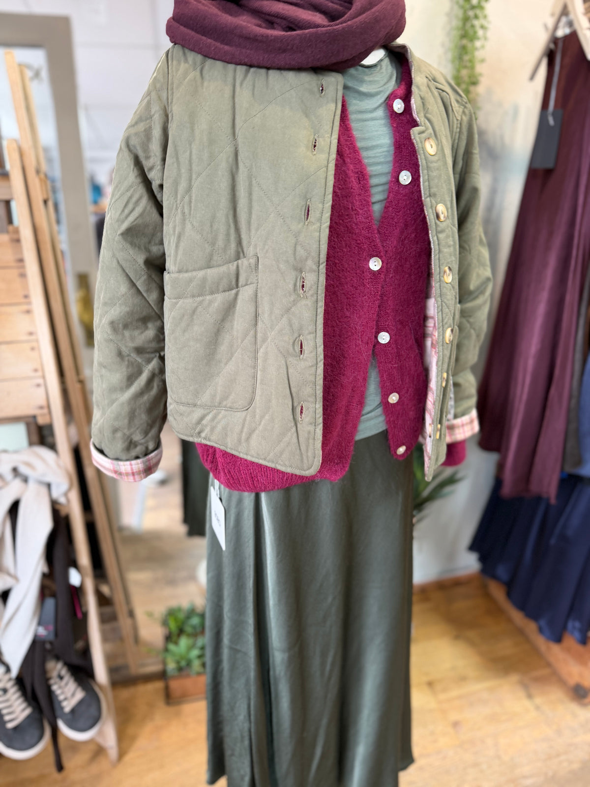 Styling Viscose Skirt