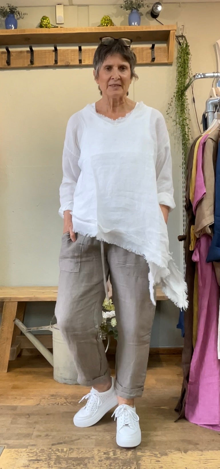 Linen Tapered Trousers