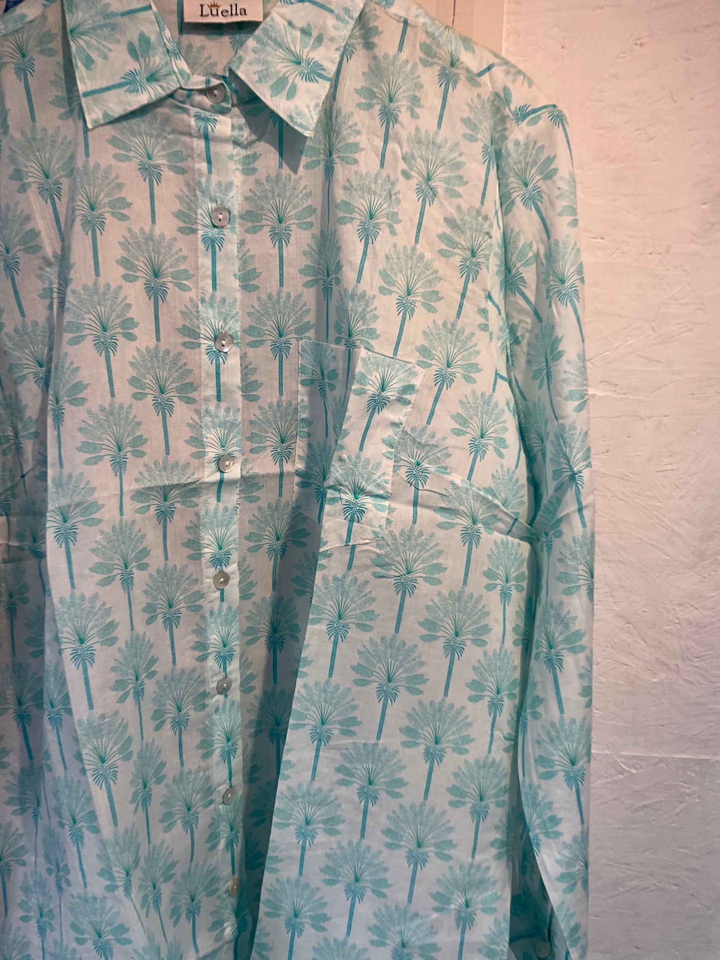 Frankie Boyfriend Shirt (4 Colours)