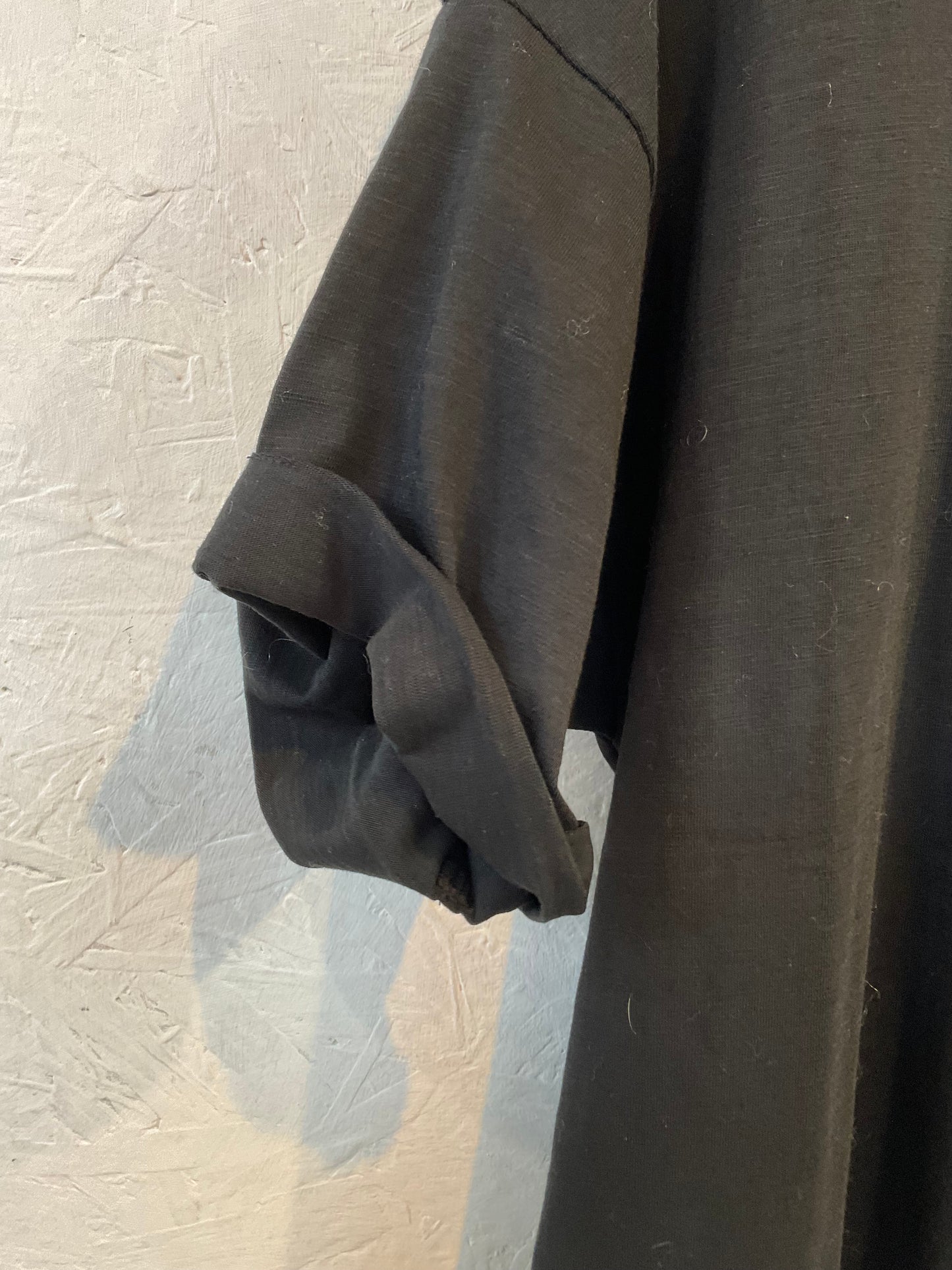 Chalk U.K. Charli black tshirt