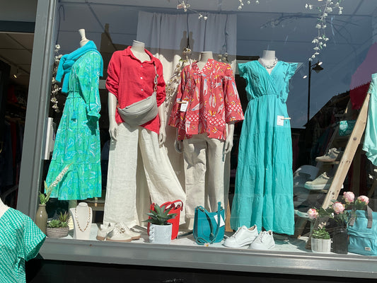 Vibrant summer tones